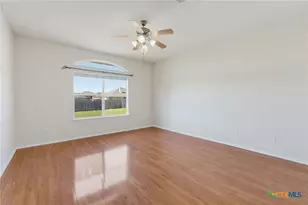 2201 Isabelle Dr, Copperas Cove, TX 76522 - Photo 9
