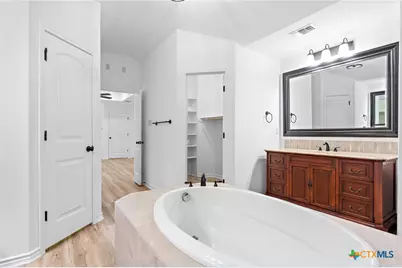 1010 Woodland Bend Circle, Salado, TX 76571 - Photo 21