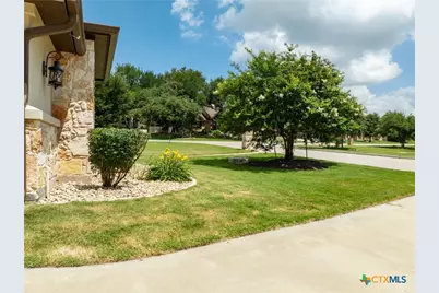1010 Woodland Bend Circle, Salado, TX 76571 - Photo 5
