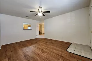 303 Cedar Ridge Dr, Nolanville, TX 76559 - Photo 3