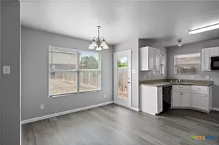 2405 Waterfall Dr, Killeen, TX 76549 - Photo 7