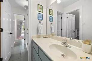 450 3 Oaks Road, Seguin, TX 78155 - Photo 31