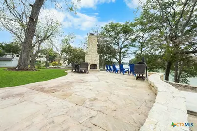 450 Three Oaks Road, Seguin, TX 78155 - Photo 5