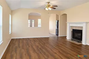 102 Harvest Loop, Harker Heights, TX 76548 - Photo 5