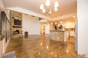 2030 Sandy Point Rd, Harker Heights, TX 76548 - Photo 3