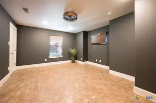 2030 Sandy Point Rd, Harker Heights, TX 76548 - Photo 23