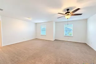 3985 Prairie Crk, New Braunfels, TX 78132 - Photo 15