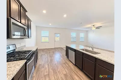 3985 Prairie Creek, New Braunfels, TX 78132 - Photo 9