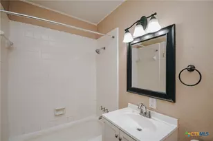 1503 E Virginia Ave, Victoria, TX 77901 - Photo 39