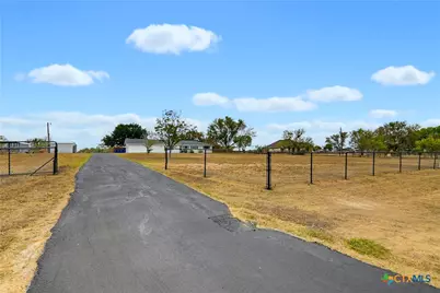 555 Fm 477, Seguin, TX 78155 - Photo 43