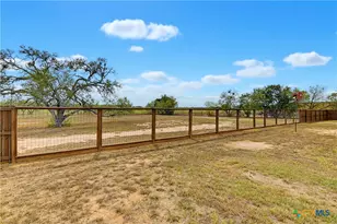 555 Fm 477, Seguin, TX 78155 - Photo 39