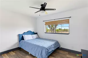 555 Fm 477, Seguin, TX 78155 - Photo 27