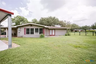 12 Jade Dr, Victoria, TX 77904 - Photo 9