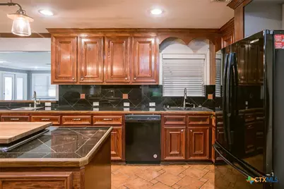 12 Jade Drive, Victoria, TX 77904 - Photo 25