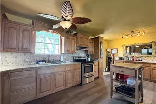 450 W Kruse Ave, Port Lavaca, TX 77979 - Photo 19