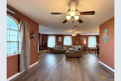 450 W Kruse Avenue, Port Lavaca, TX 77979 - Photo 7