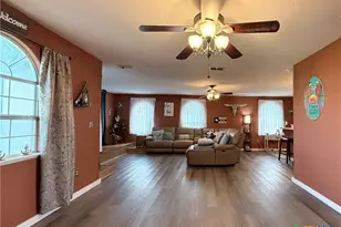 450 W Kruse Ave, Port Lavaca, TX 77979 - Photo 7