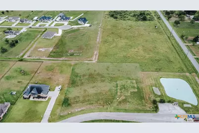 57 Wellspring Boulevard, Victoria, TX 77904 - Photo 5