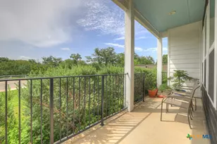 605 Creekside Cmn, New Braunfels, TX 78130 - Photo 43