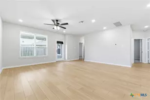 7828 Krenek Tap Dr, Temple, TX 76502 - Photo 5