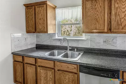 107 Hardeman Street, Copperas Cove, TX 76522 - Photo 9