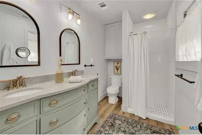 767 Valley Oaks Drive, Canyon Lake, TX 78133 - Photo 25