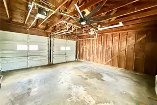 306 Angus St, Victoria, TX 77904 - Photo 33