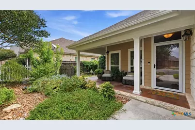 2022 Cotton Boulevard, New Braunfels, TX 78130 - Photo 3