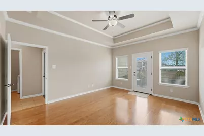 2022 Cotton Boulevard, New Braunfels, TX 78130 - Photo 17