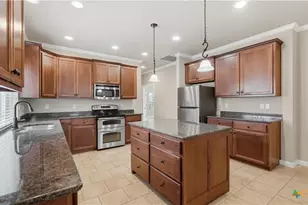 2022 Cotton Blvd, New Braunfels, TX 78130 - Photo 11