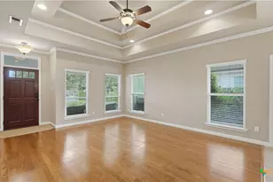 2022 Cotton Blvd, New Braunfels, TX 78130 - Photo 5