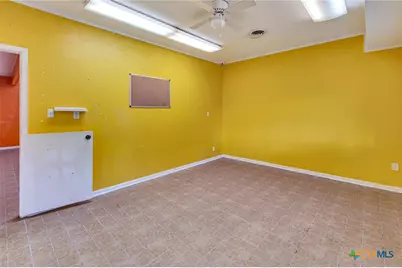 105 Ward Street, Cuero, TX 77954 - Photo 31