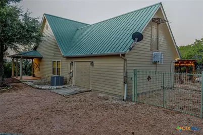 1761 Cottonwood Road, Fischer, TX 78623 - Photo 41