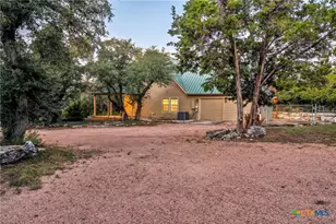 1761 Cottonwood Rd, Fischer, TX 78623 - Photo 39