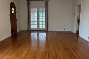 401 E Broadway, Cuero, TX 77954 - Photo 27