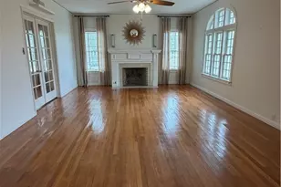 401 E Broadway, Cuero, TX 77954 - Photo 31