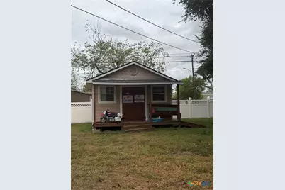302 3rd St, Cuero, TX 77954 - Photo 7