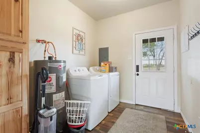 1028 County Road 108, Buckholts, TX 76518 - Photo 35
