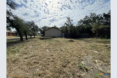17 Cliffside Circle, Morgans Point, TX 76513 - Photo 5