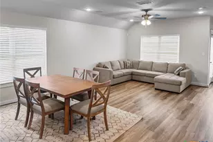 916 Gray Cloud Dr, New Braunfels, TX 78130 - Photo 7