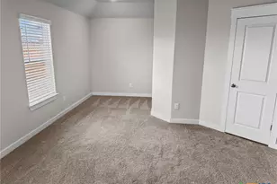 916 Gray Cloud Dr, New Braunfels, TX 78130 - Photo 15