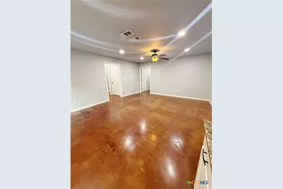 117 S Emma #C, Bartlett, TX 76511 - Photo 3