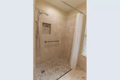 305 Waterstone, Victoria, TX 77901 - Photo 23