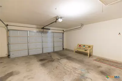 305 Waterstone, Victoria, TX 77901 - Photo 35
