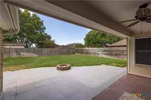 305 Waterstone, Victoria, TX 77901 - Photo 27