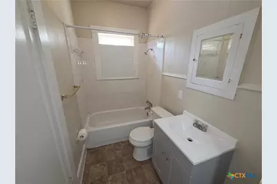 711 S 15th Street, Temple, TX 76504 - Photo 5