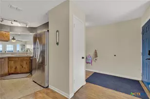 1226 Cougar Dr, Canyon Lake, TX 78133 - Photo 5