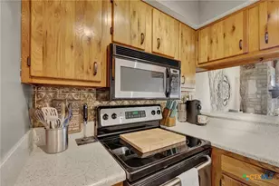 1226 Cougar Dr, Canyon Lake, TX 78133 - Photo 11