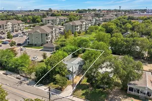 2553 W San Antonio St, New Braunfels, TX 78130 - Photo 27