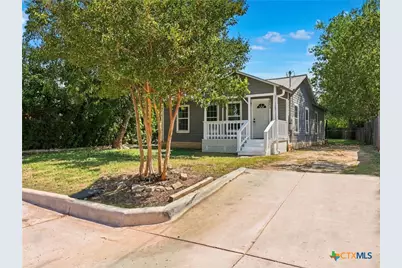 2553 W San Antonio Street, New Braunfels, TX 78130 - Photo 3